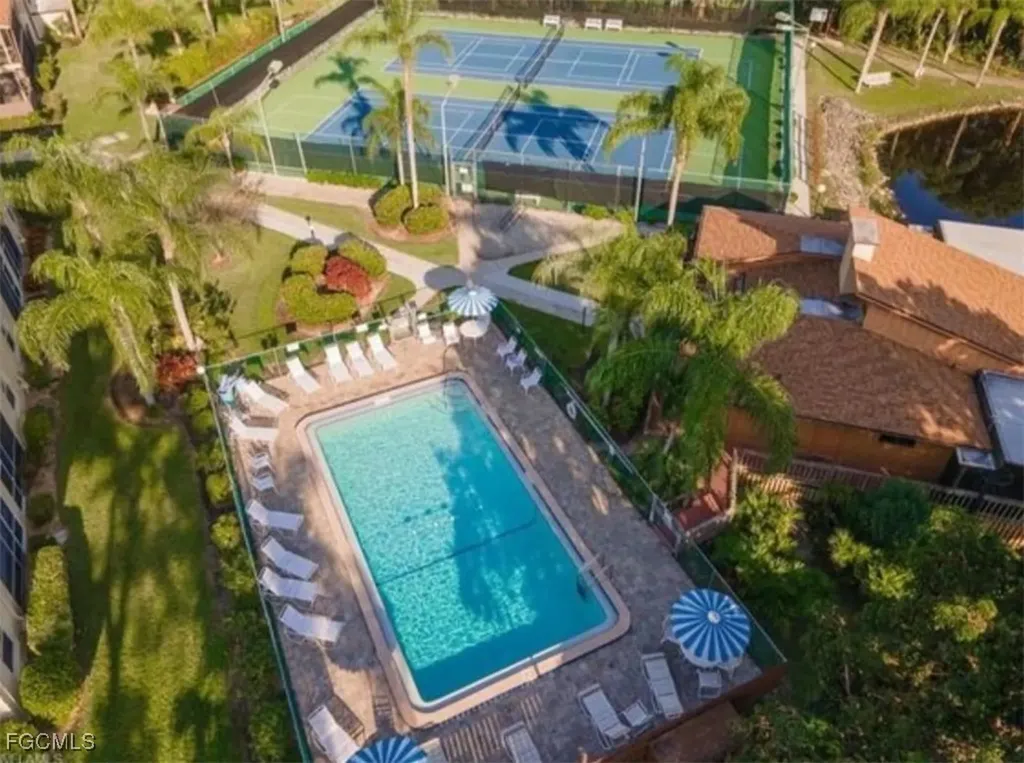 5713 Foxlake Drive North Fort Myers FL 33917