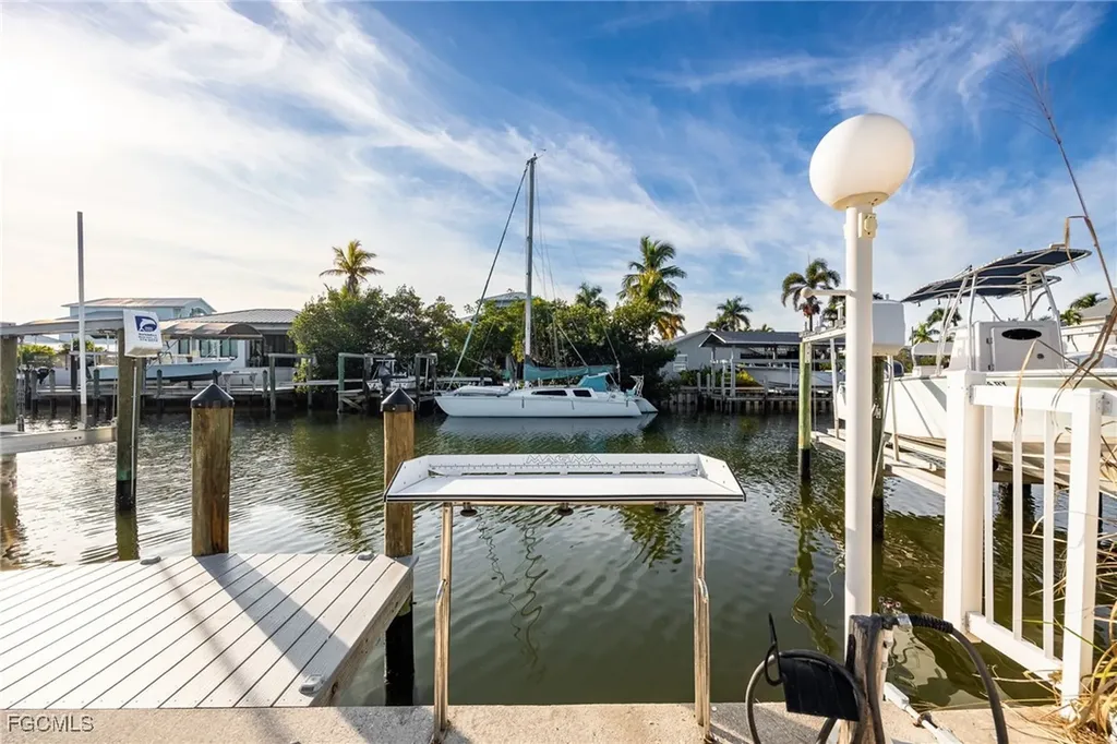 3571 Emerald Avenue St. James City FL 33956