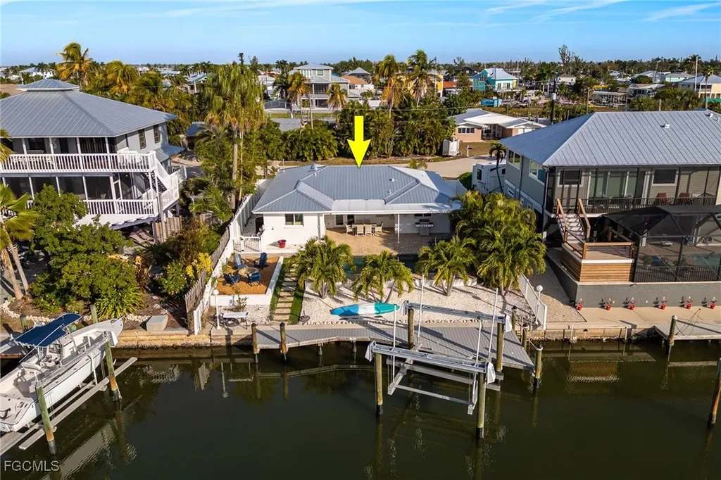 3571 Emerald Avenue St. James City FL 33956