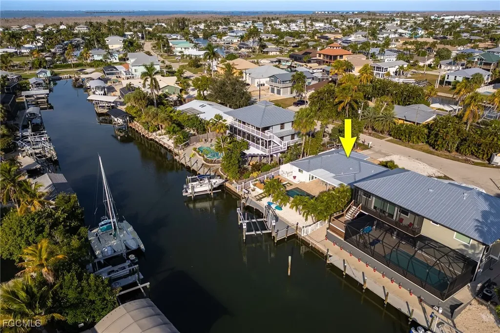 3571 Emerald Avenue St. James City FL 33956