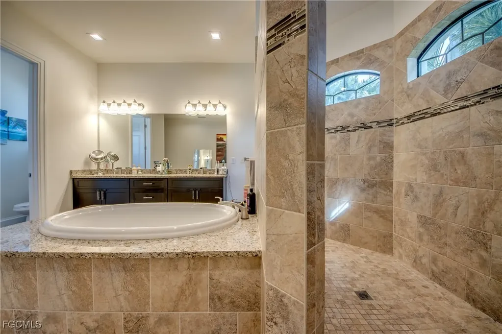 5322 Agualinda Boulevard Cape Coral FL 33914