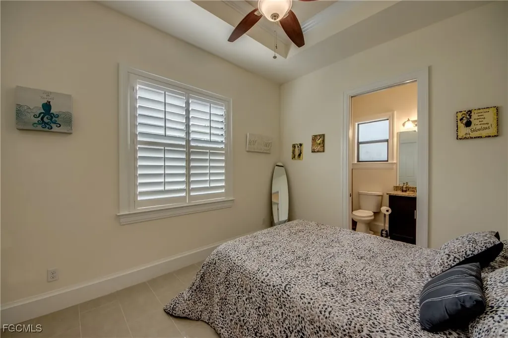 5322 Agualinda Boulevard Cape Coral FL 33914
