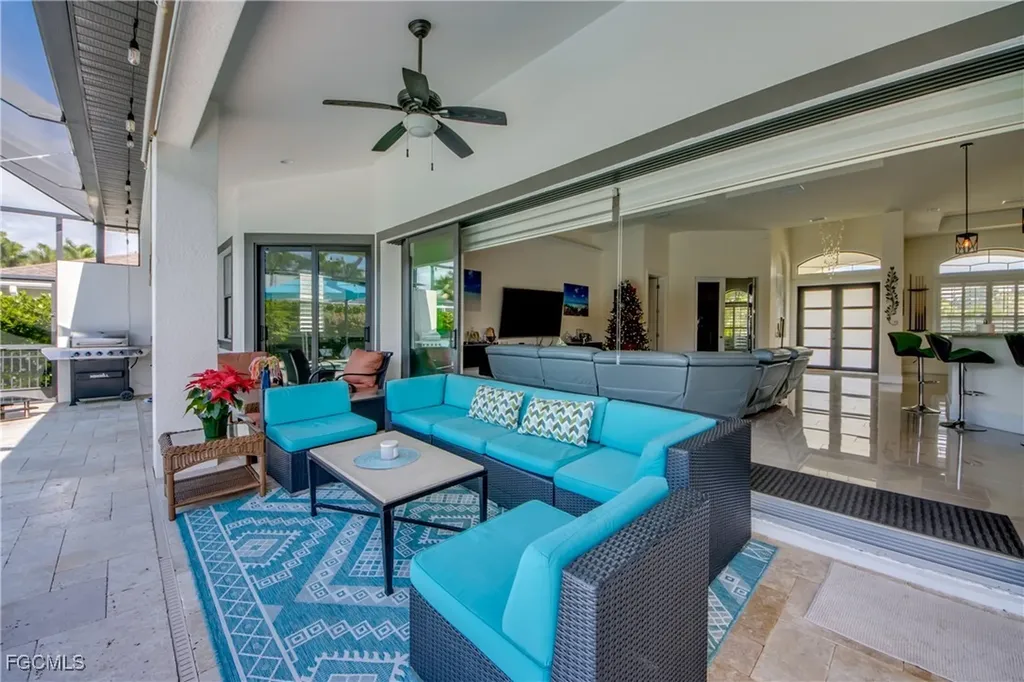 5322 Agualinda Boulevard Cape Coral FL 33914