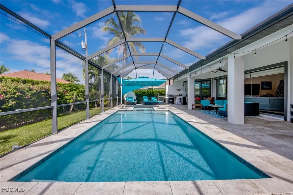 5322 Agualinda Boulevard Cape Coral FL 33914