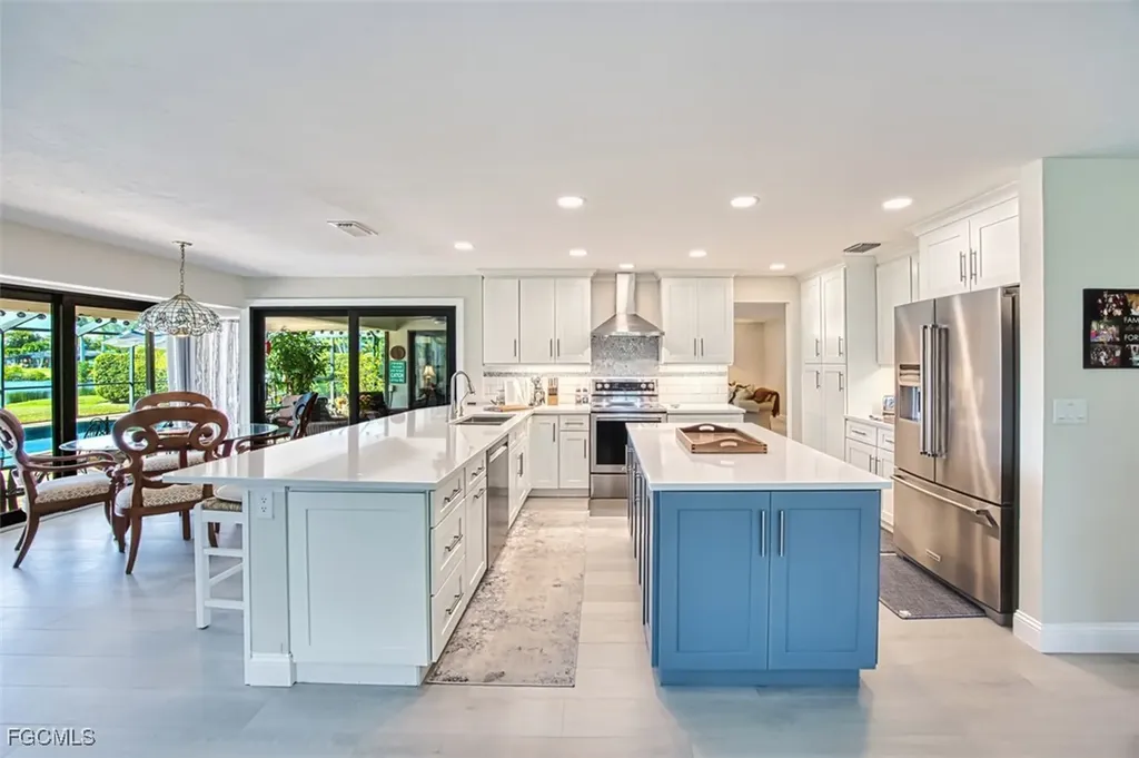 7275 Lake Drive Fort Myers FL 33908