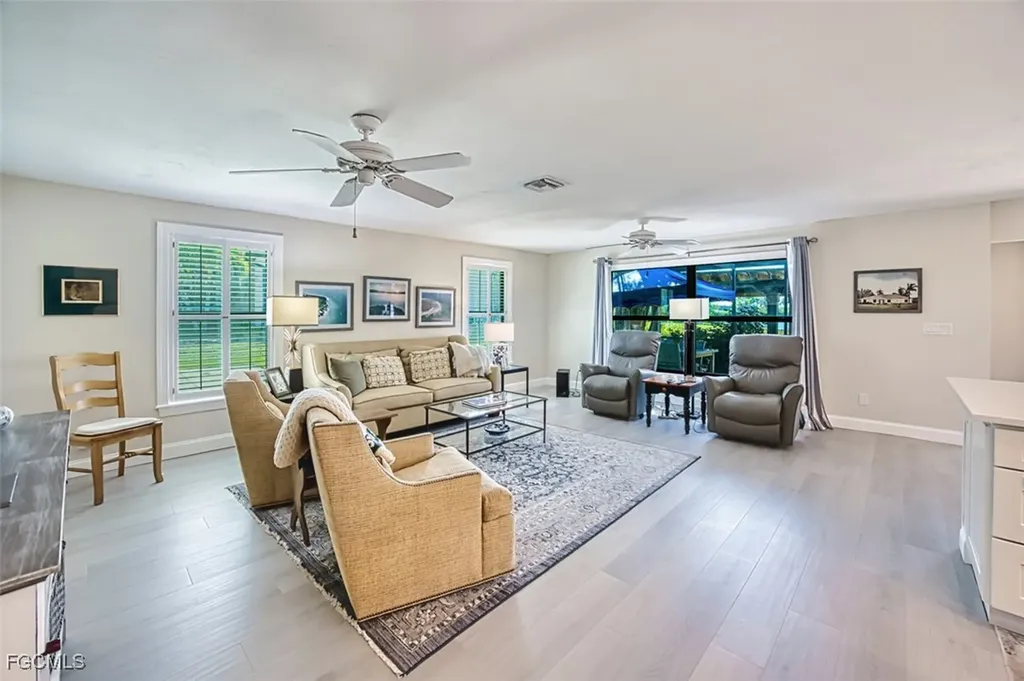 7275 Lake Drive Fort Myers FL 33908