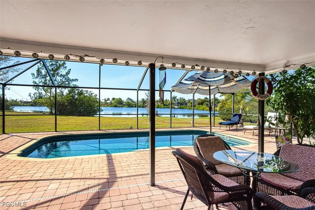 7275 Lake Drive Fort Myers FL 33908