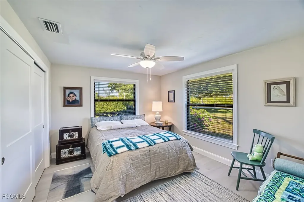 7275 Lake Drive Fort Myers FL 33908