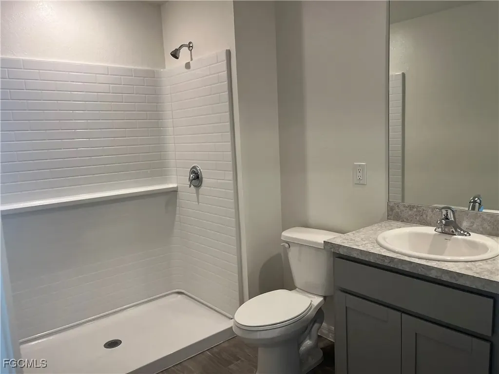 3218 NE 14th Place Cape Coral FL 33909