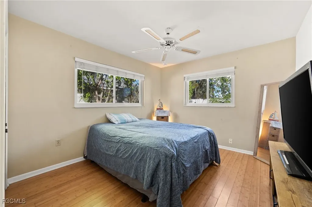 2451 Jasper Avenue Fort Myers FL 33907