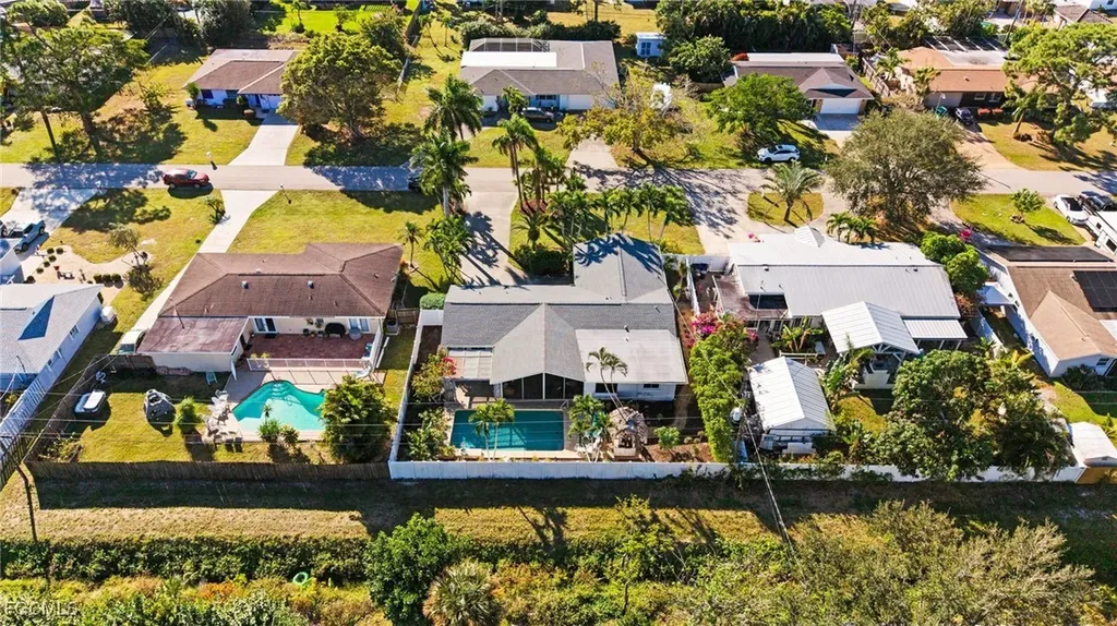 2451 Jasper Avenue Fort Myers FL 33907