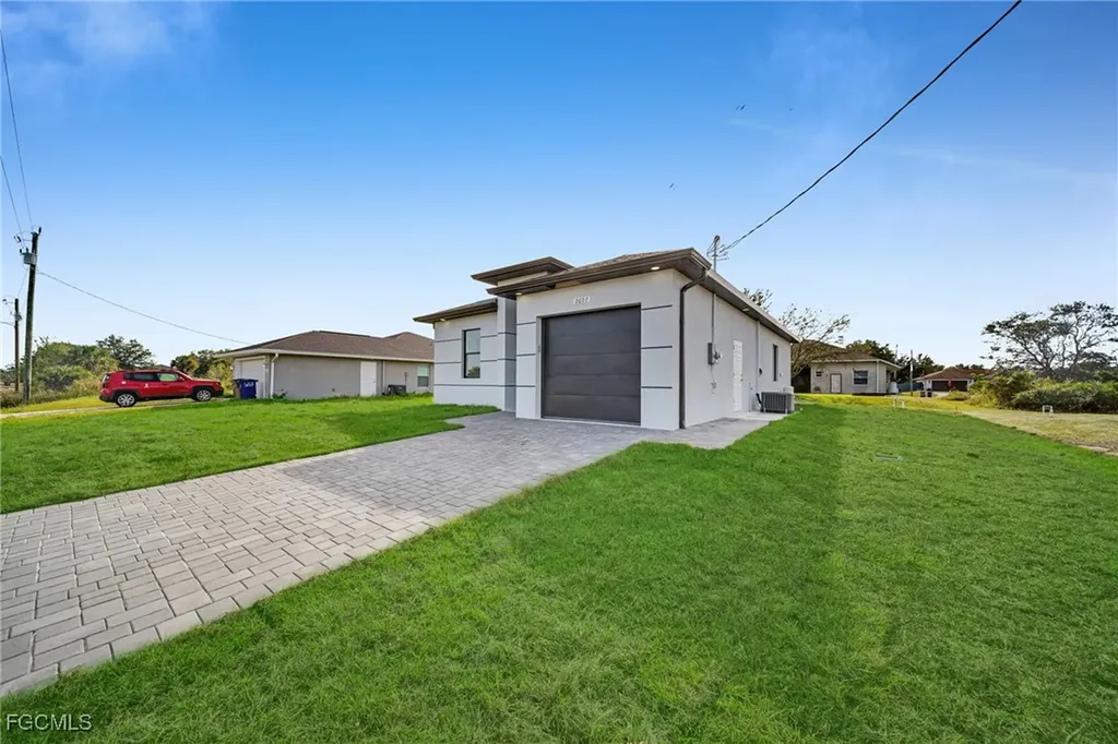 2607 57th Street W Lehigh Acres FL 33971