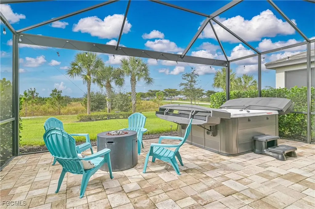 Estero FL, 19828 Beechcrest Place