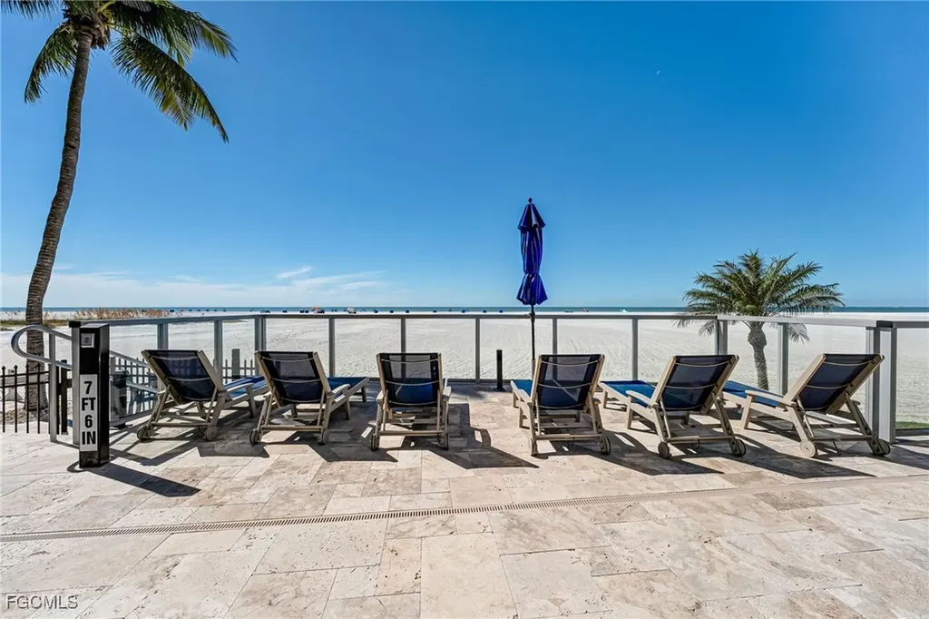 Fort Myers Beach FL, 6612 Estero Boulevard, Unit 703