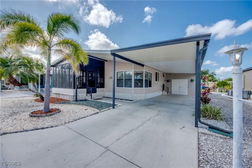 4939 Mullette Lane St. James City FL 33956