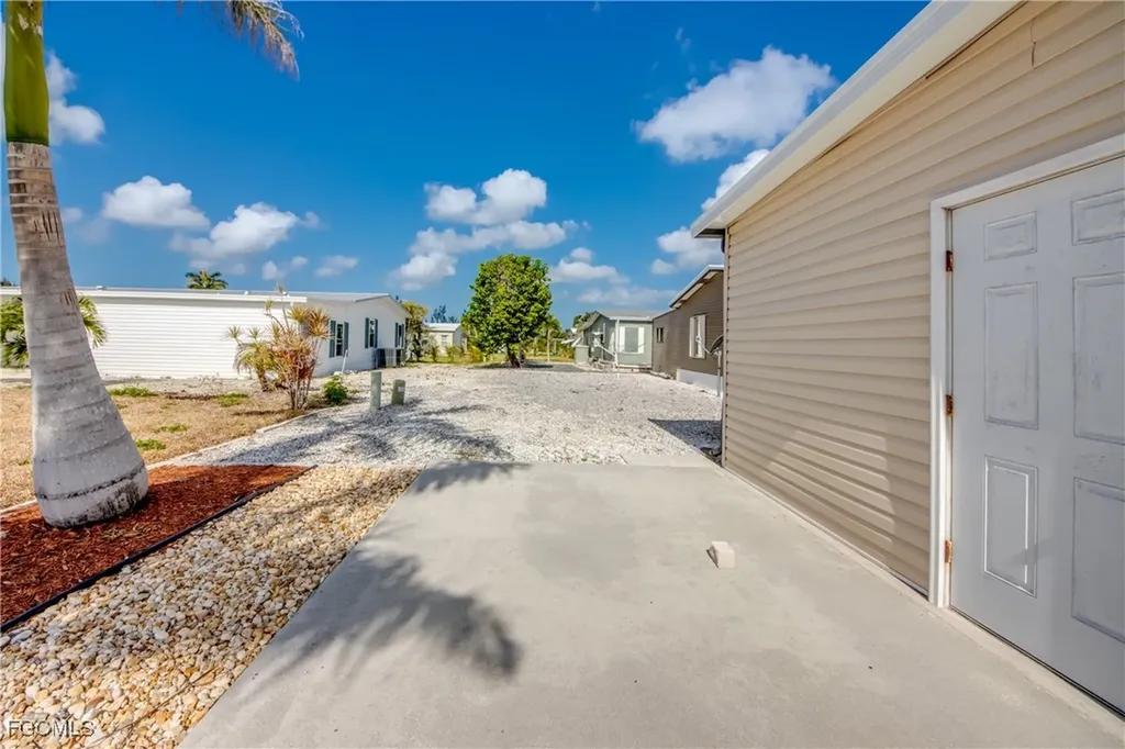 4939 Mullette Lane St. James City FL 33956