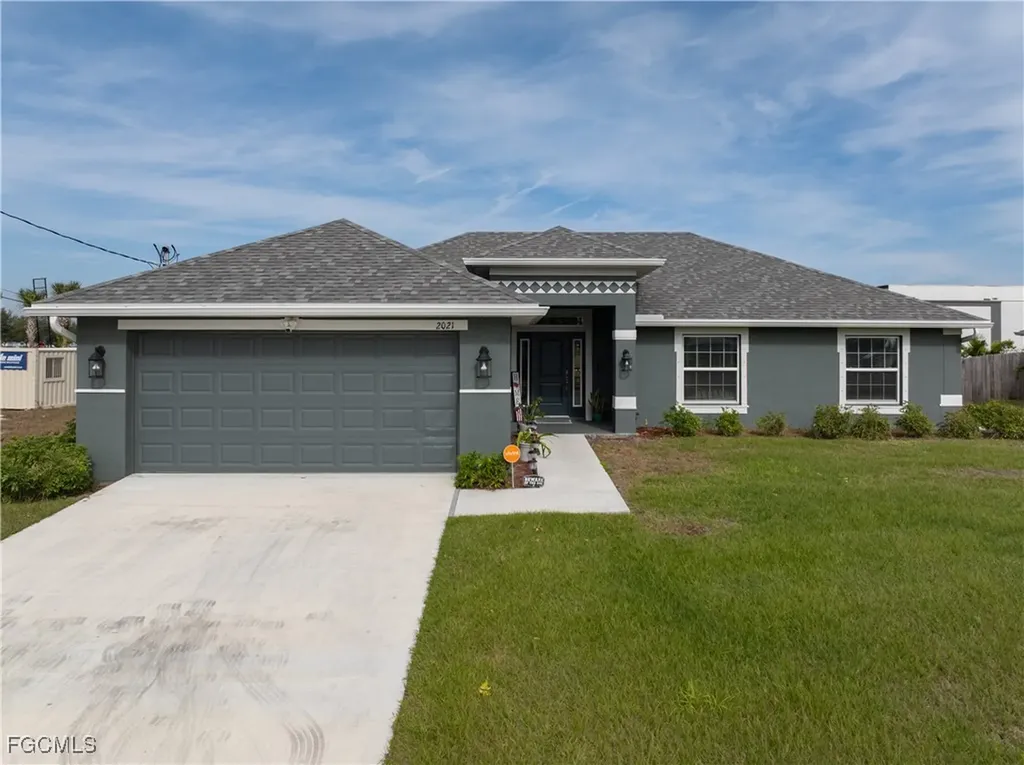 2021 NE 36th Terrace Cape Coral FL 33909