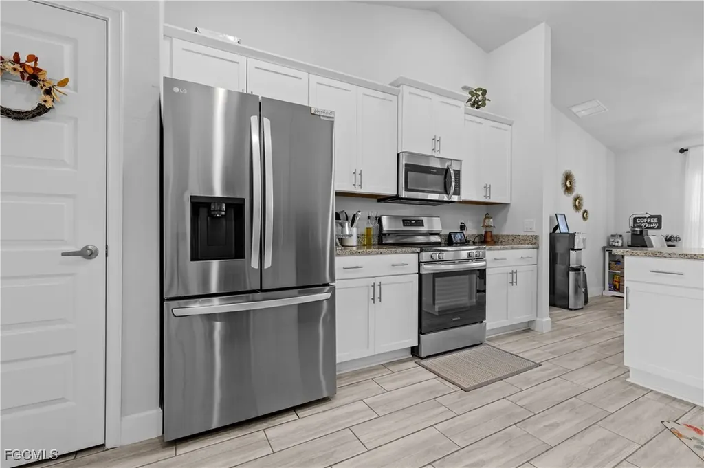 2021 NE 36th Terrace Cape Coral FL 33909