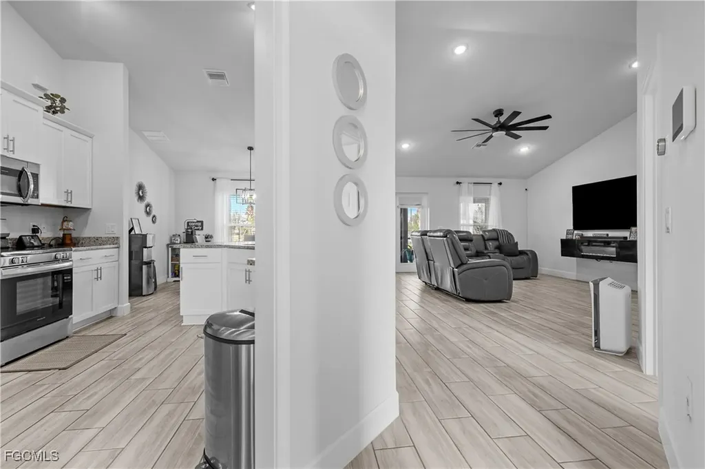 2021 NE 36th Terrace Cape Coral FL 33909