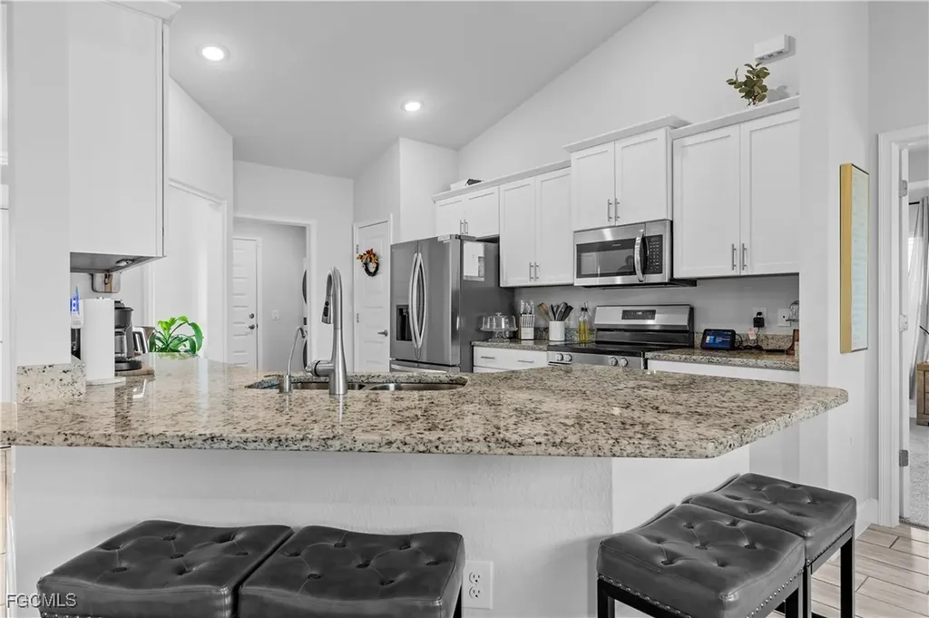 2021 NE 36th Terrace Cape Coral FL 33909