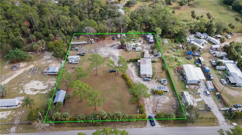8219 Bartholomew Drive North Fort Myers FL 33917