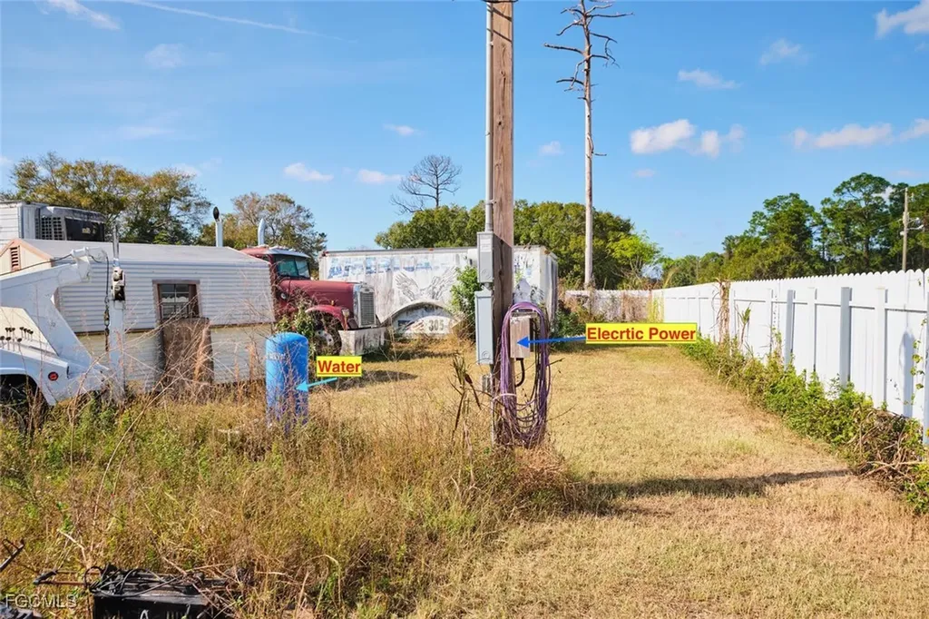 319 N Industrial Loop Labelle FL 33935