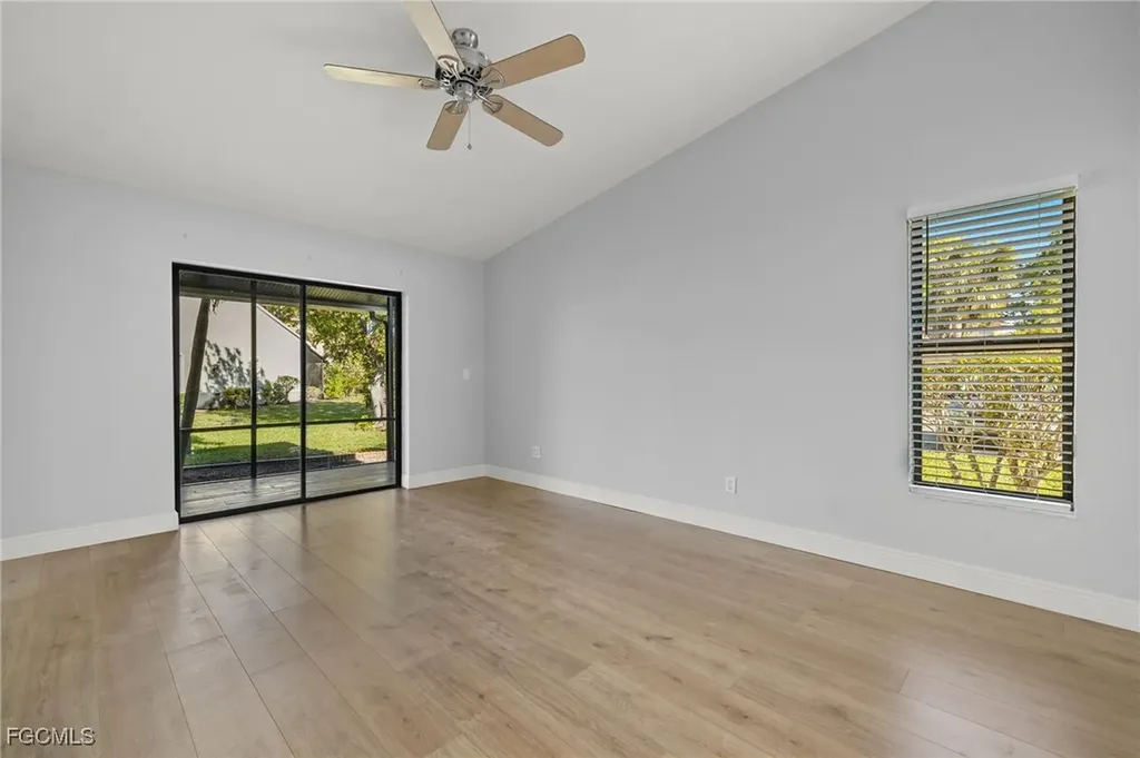 1518 SW Courtyards Lane Cape Coral FL 33914