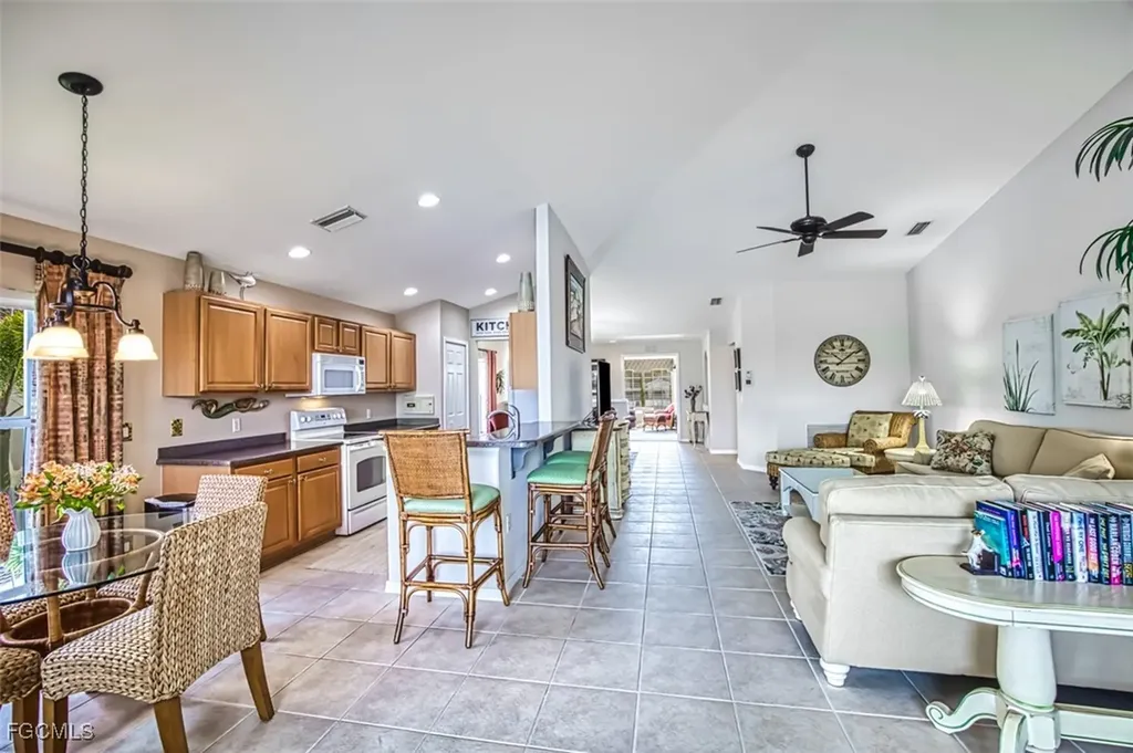 9618 Hemingway Lane Fort Myers FL 33913