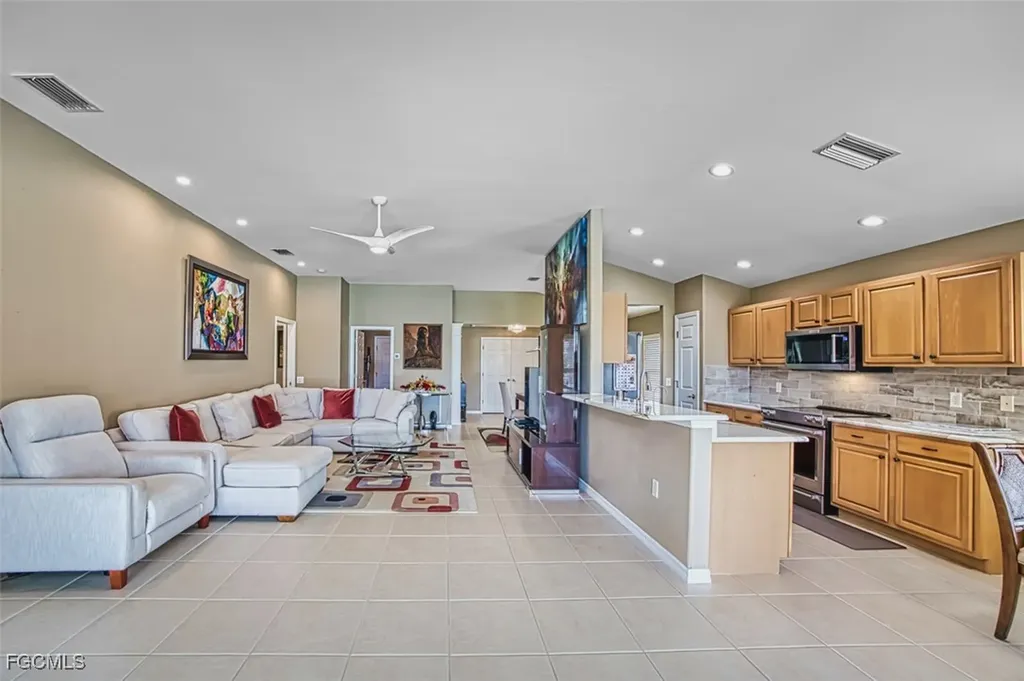10017 Majestic Avenue Fort Myers FL 33913