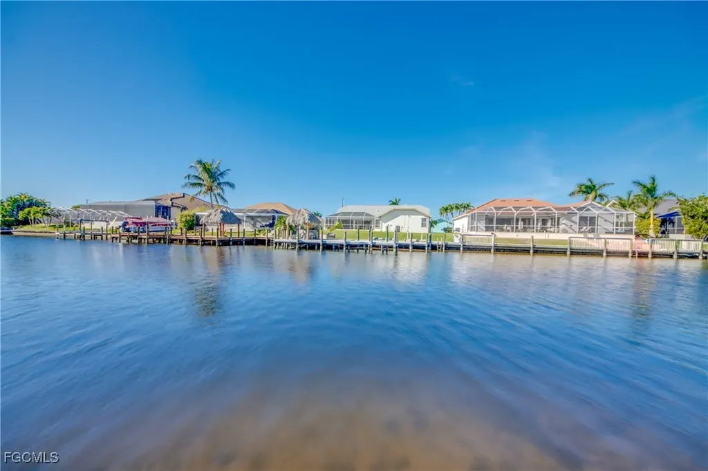 4532 SW 1st Place Cape Coral FL 33914