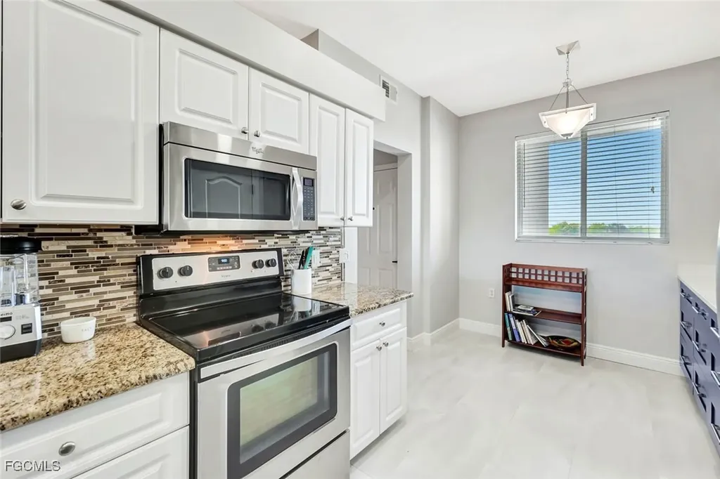 16595 Lake Circle Drive Fort Myers FL 33908