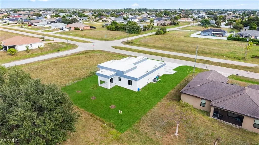 1222 Nelson Road N Cape Coral FL 33993