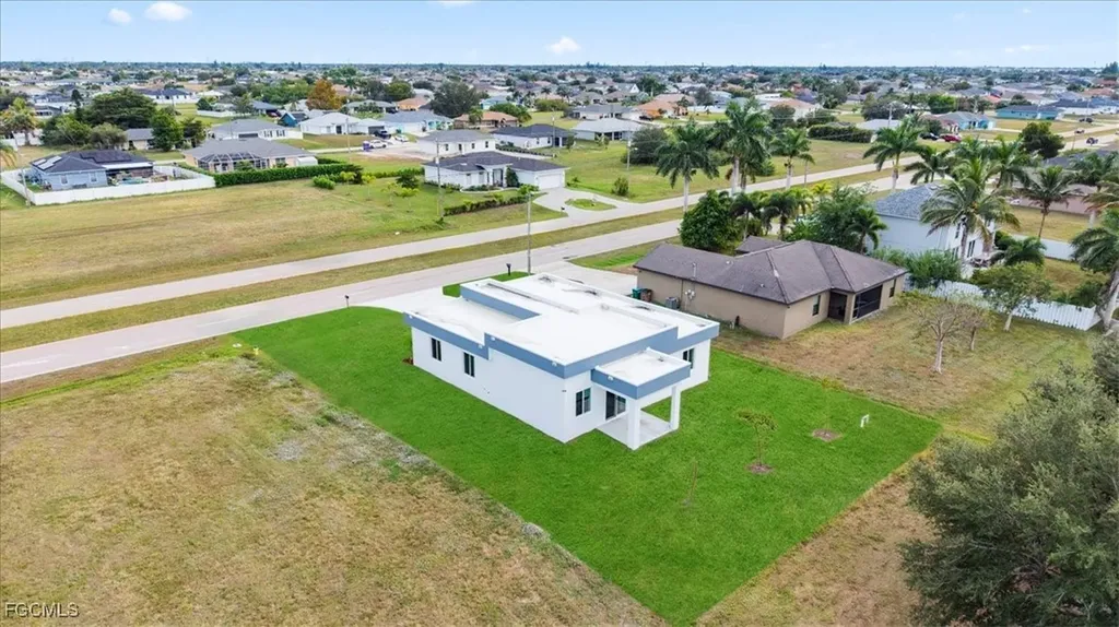 1222 Nelson Road N Cape Coral FL 33993