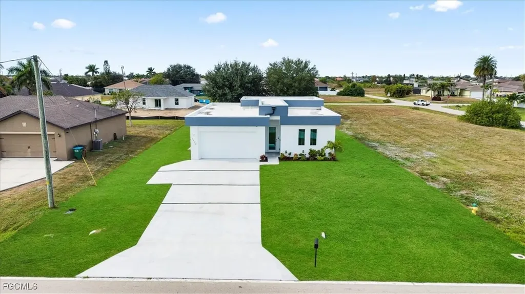 1222 Nelson Road N Cape Coral FL 33993