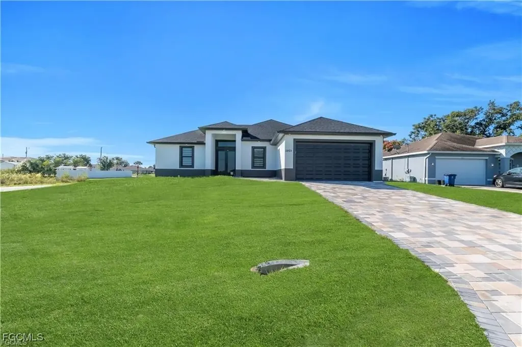 2601 14th Street SW Lehigh Acres FL 33976