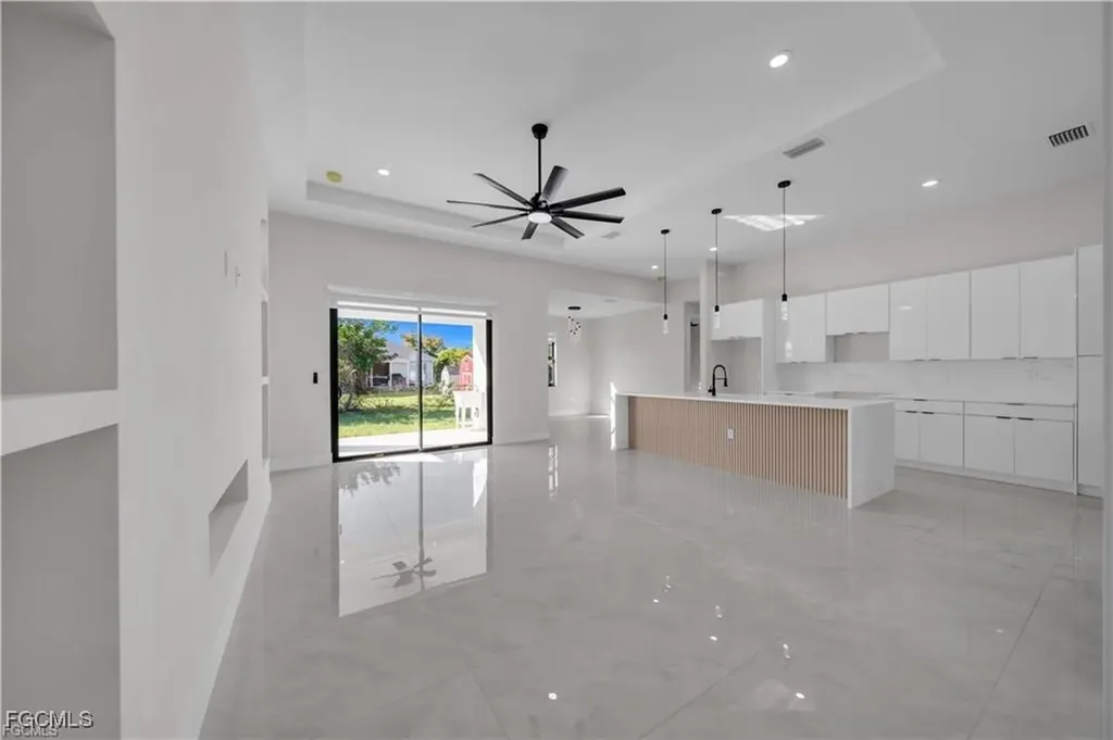2601 14th Street SW Lehigh Acres FL 33976