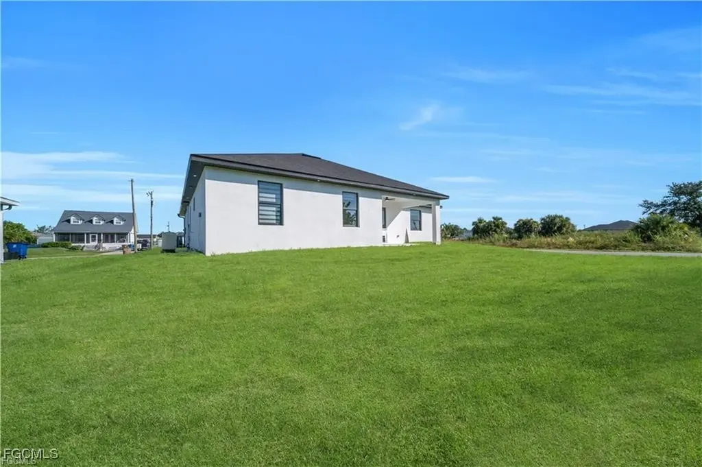 2601 14th Street SW Lehigh Acres FL 33976