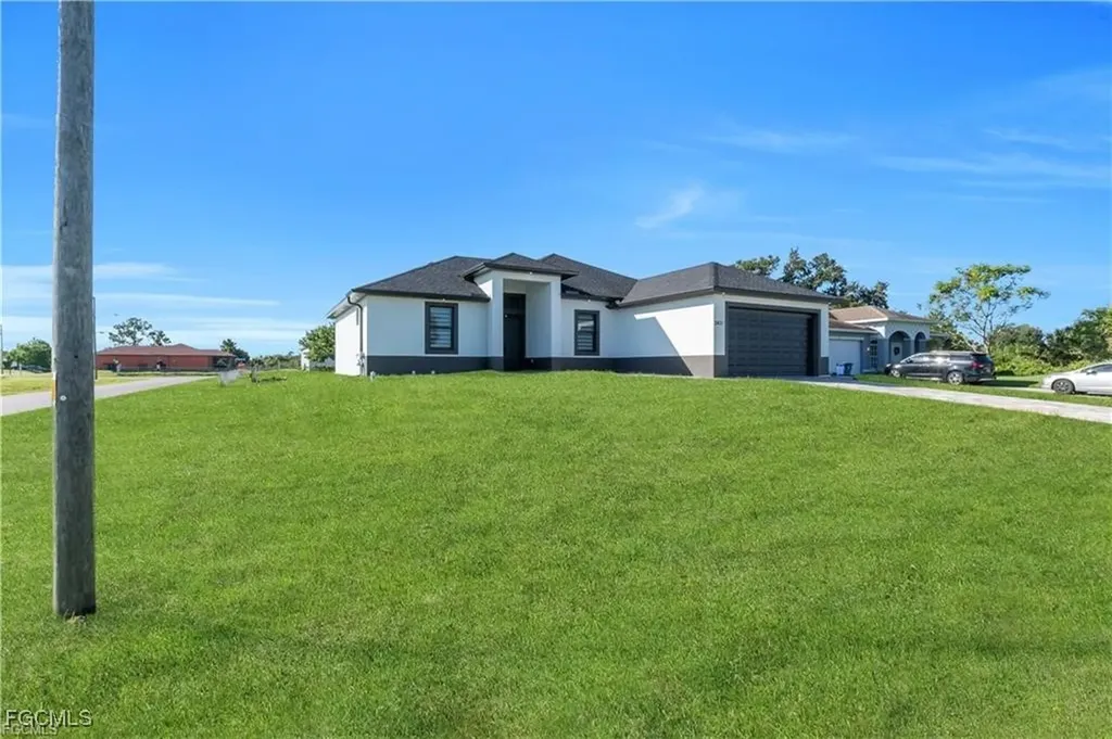 2601 14th Street SW Lehigh Acres FL 33976