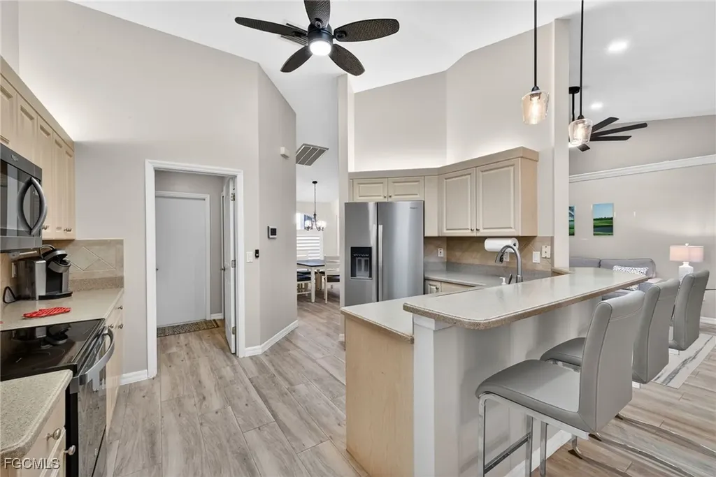 1738 NW 24th Place Cape Coral FL 33993