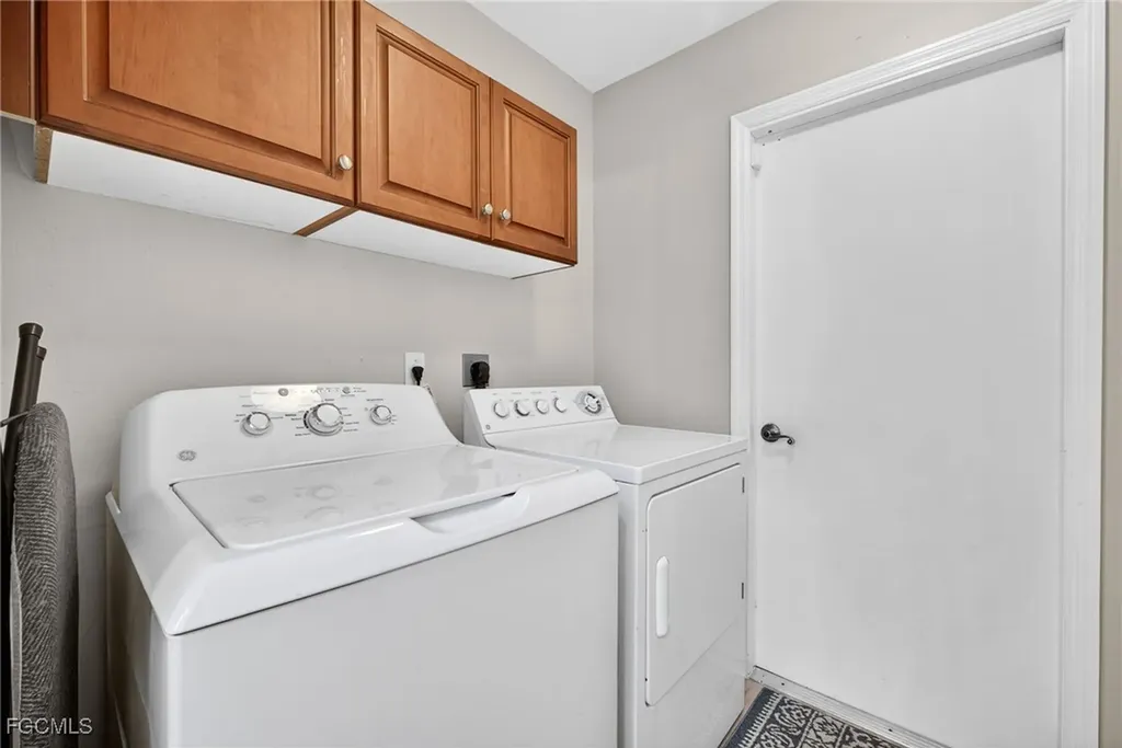 1738 NW 24th Place Cape Coral FL 33993