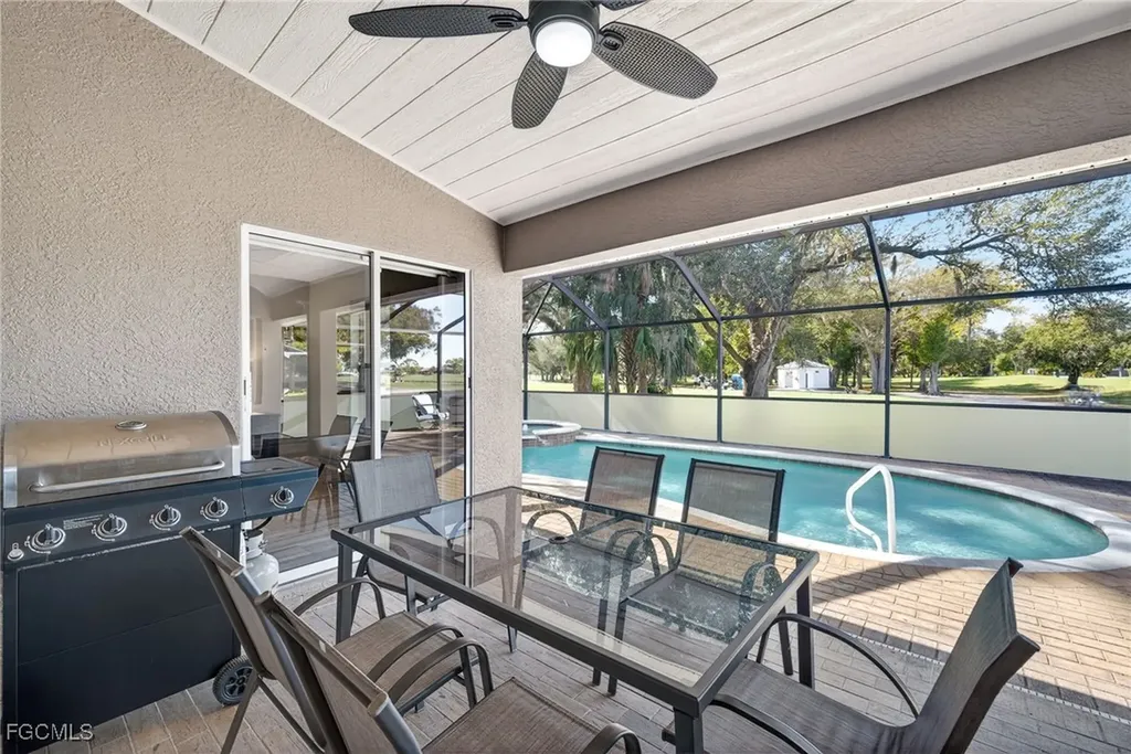 1738 NW 24th Place Cape Coral FL 33993