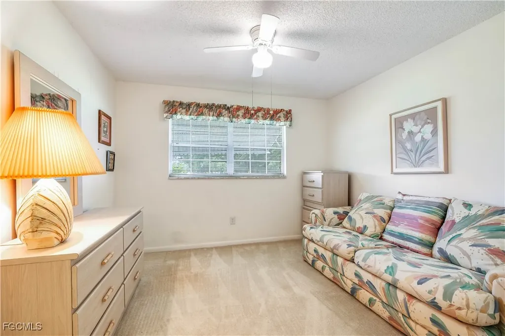 6992 Edgewater Circle Fort Myers FL 33919