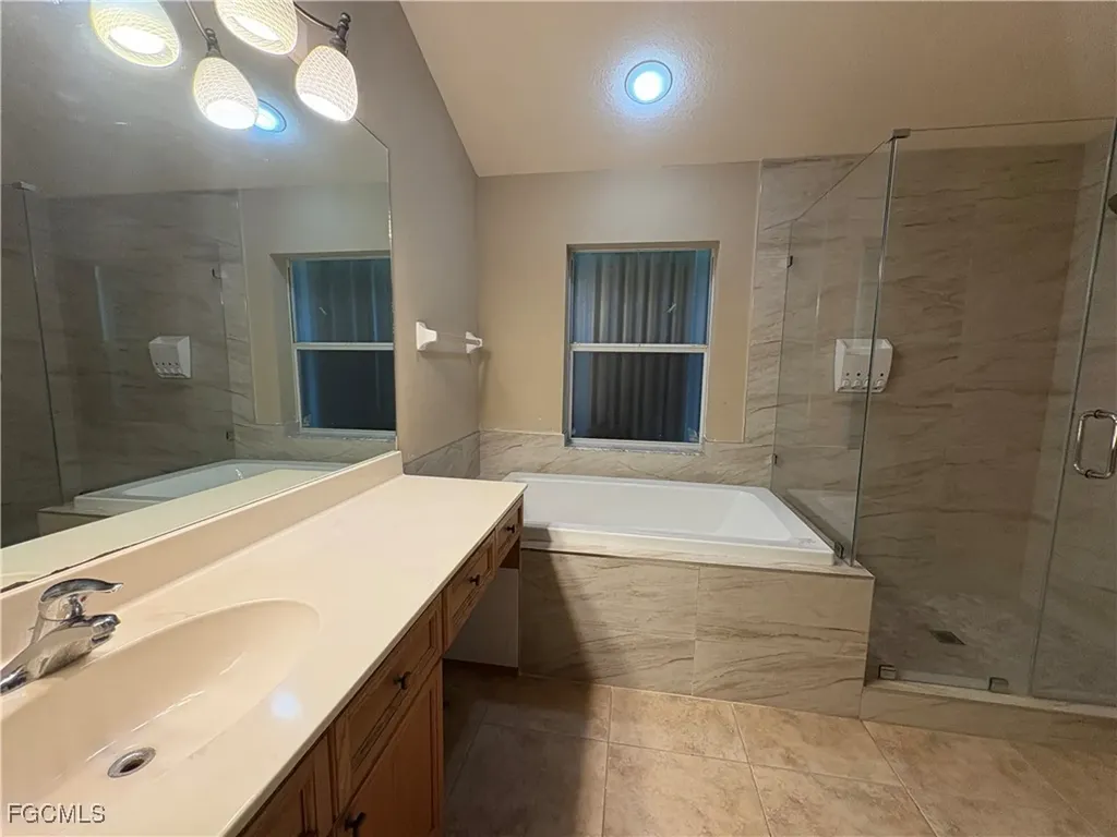 3714 NE 17th Avenue Cape Coral FL 33909