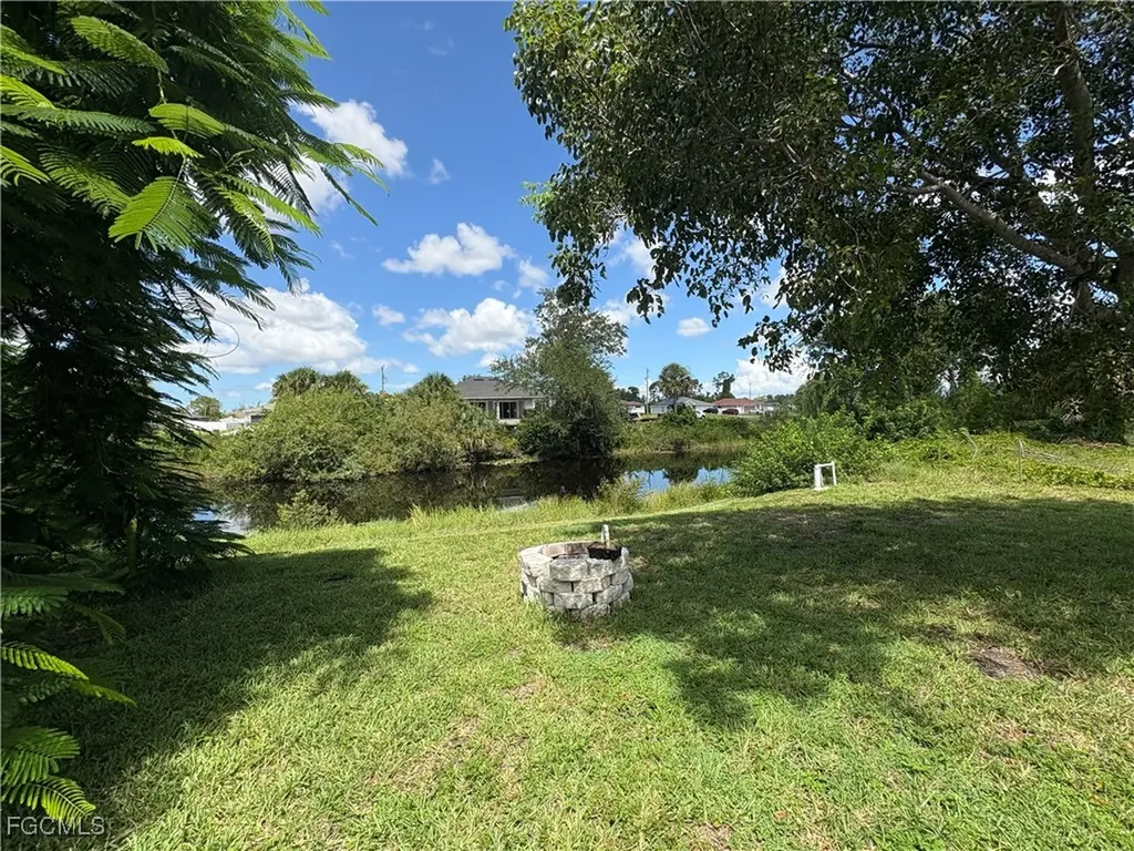 3714 NE 17th Avenue Cape Coral FL 33909