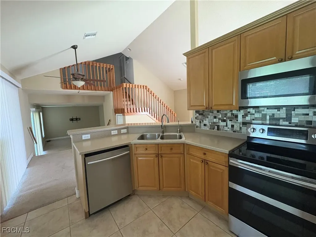 3714 NE 17th Avenue Cape Coral FL 33909