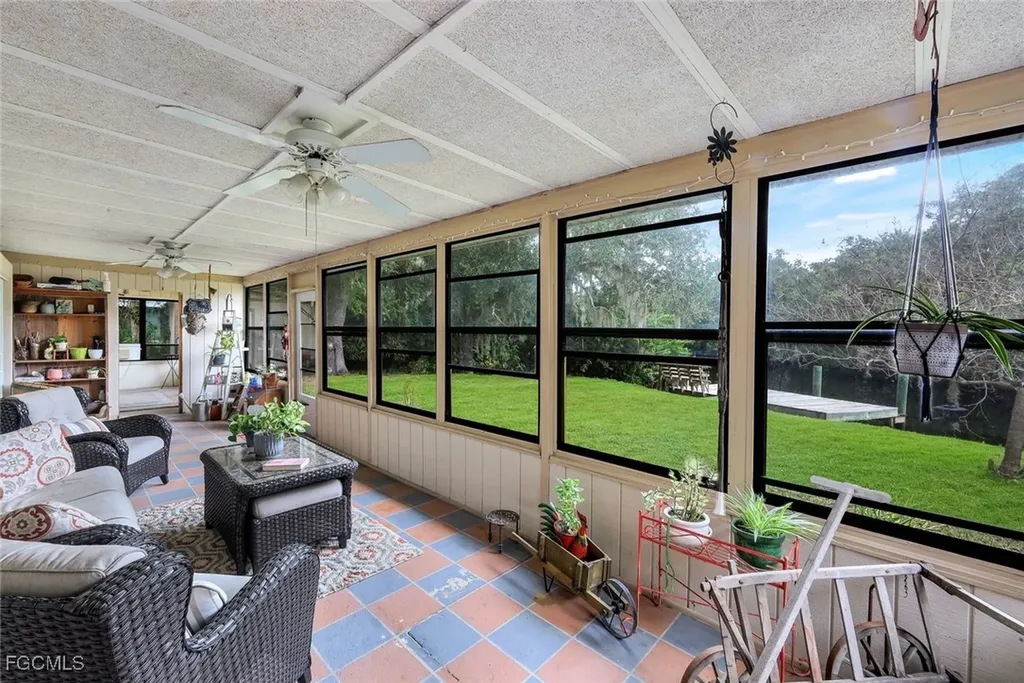 18130 Elmwood Drive Alva FL 33920