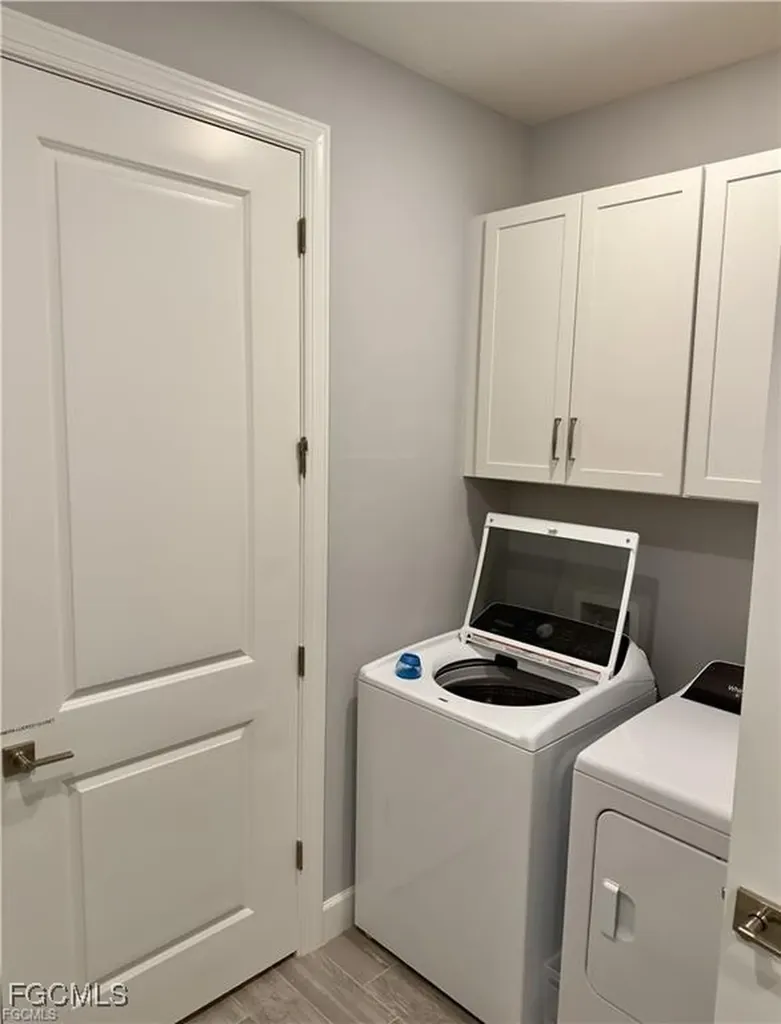 20285 Napa Loop Estero FL 33928