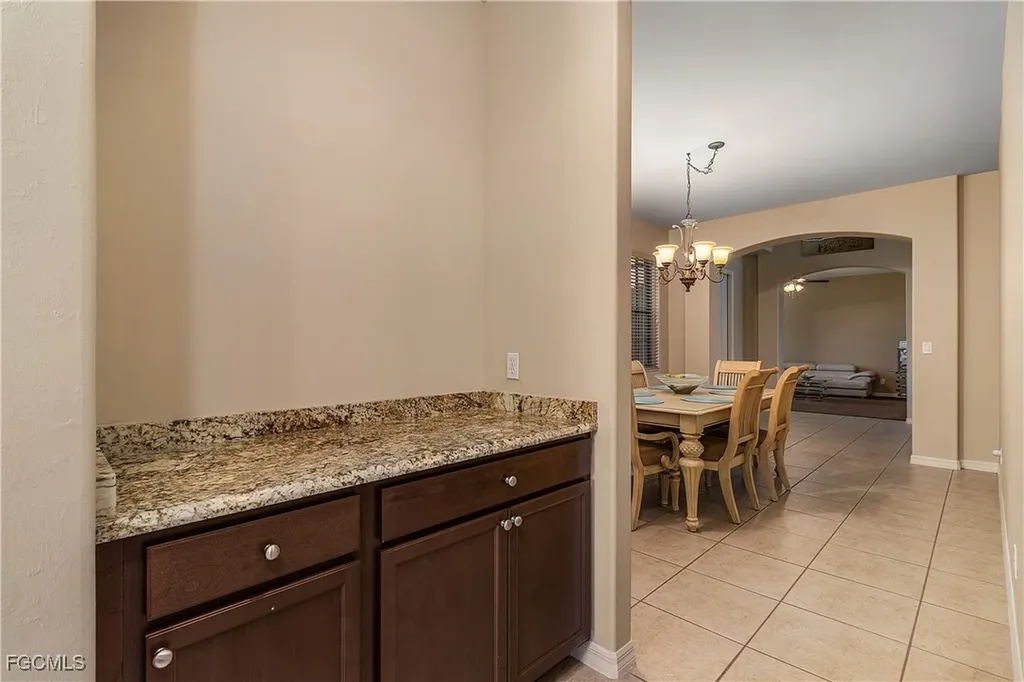 5601 Del Rio Court Cape Coral FL 33904