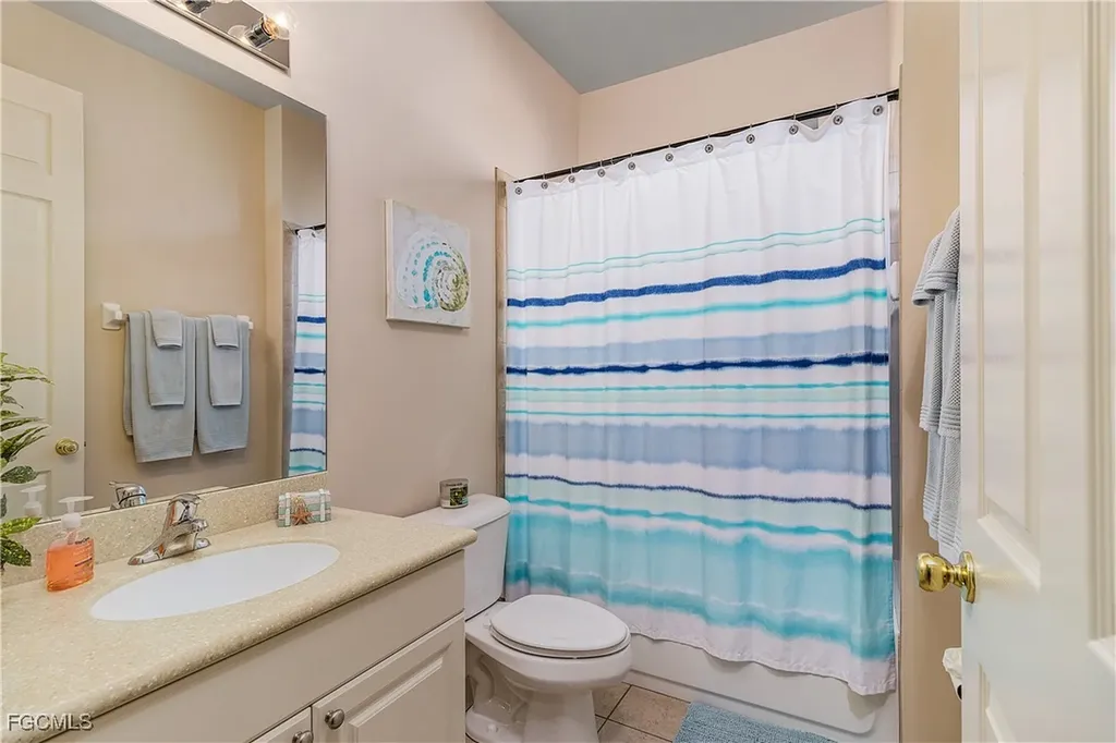 5601 Del Rio Court Cape Coral FL 33904