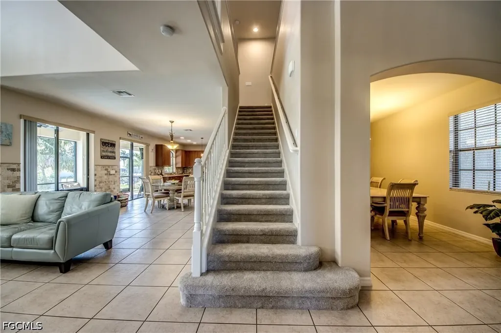 5601 Del Rio Court Cape Coral FL 33904